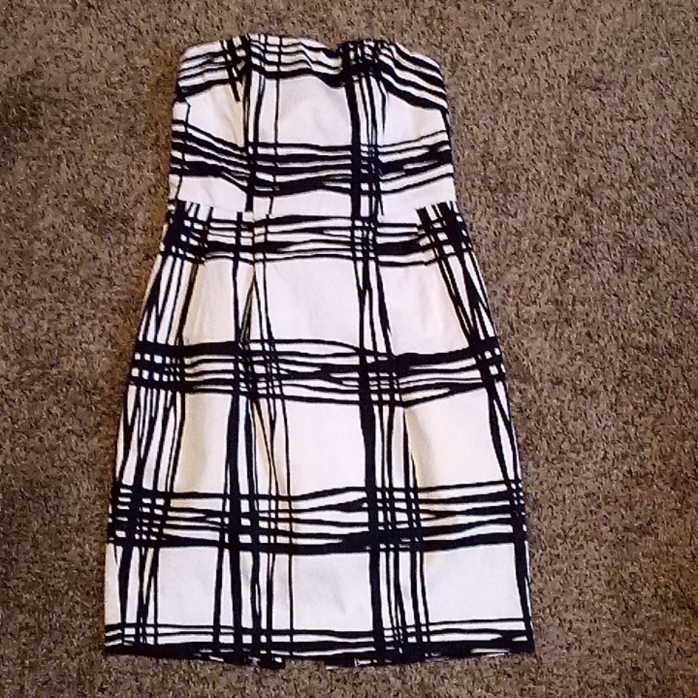 Strapless dress